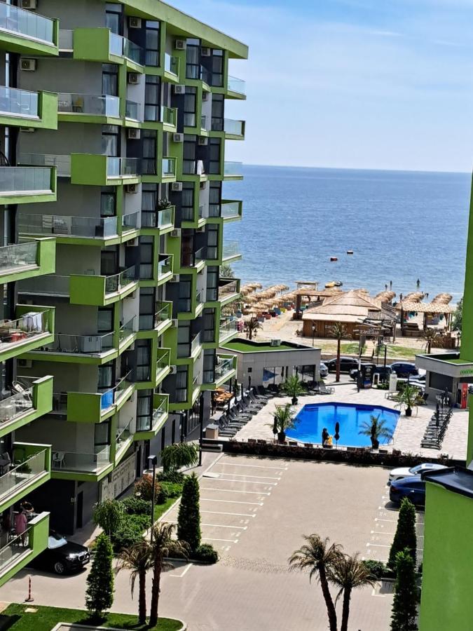 Apartment Melissa Alezzi *