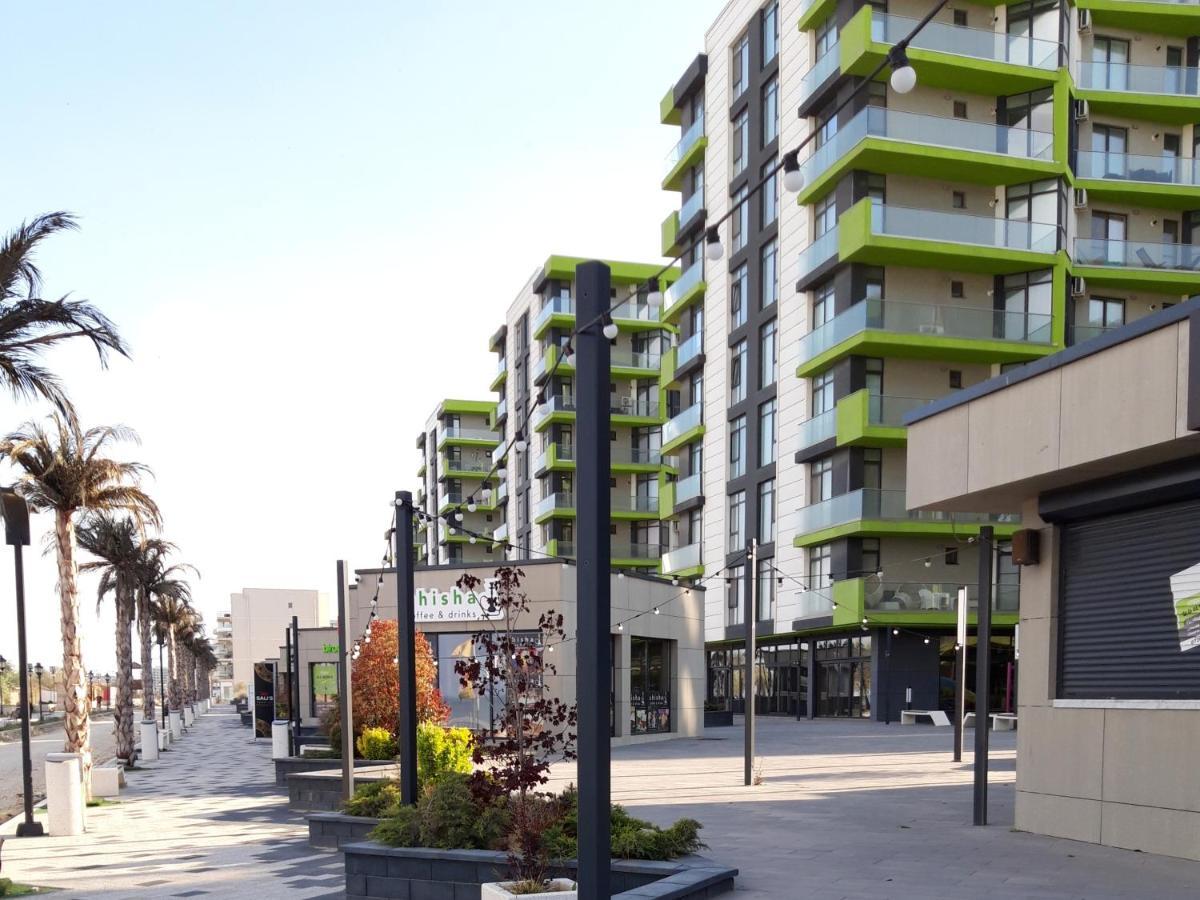 Melissa Pool & Mamaia-nord Apartment *