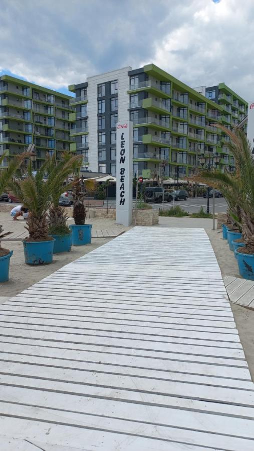 Melissa Pool & Mamaia-nord