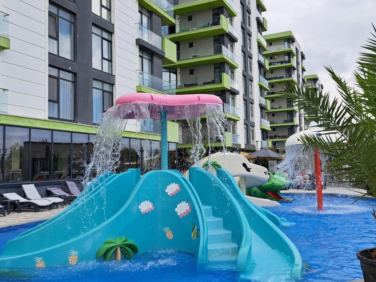 Melissa Pool & Mamaia-nord *
