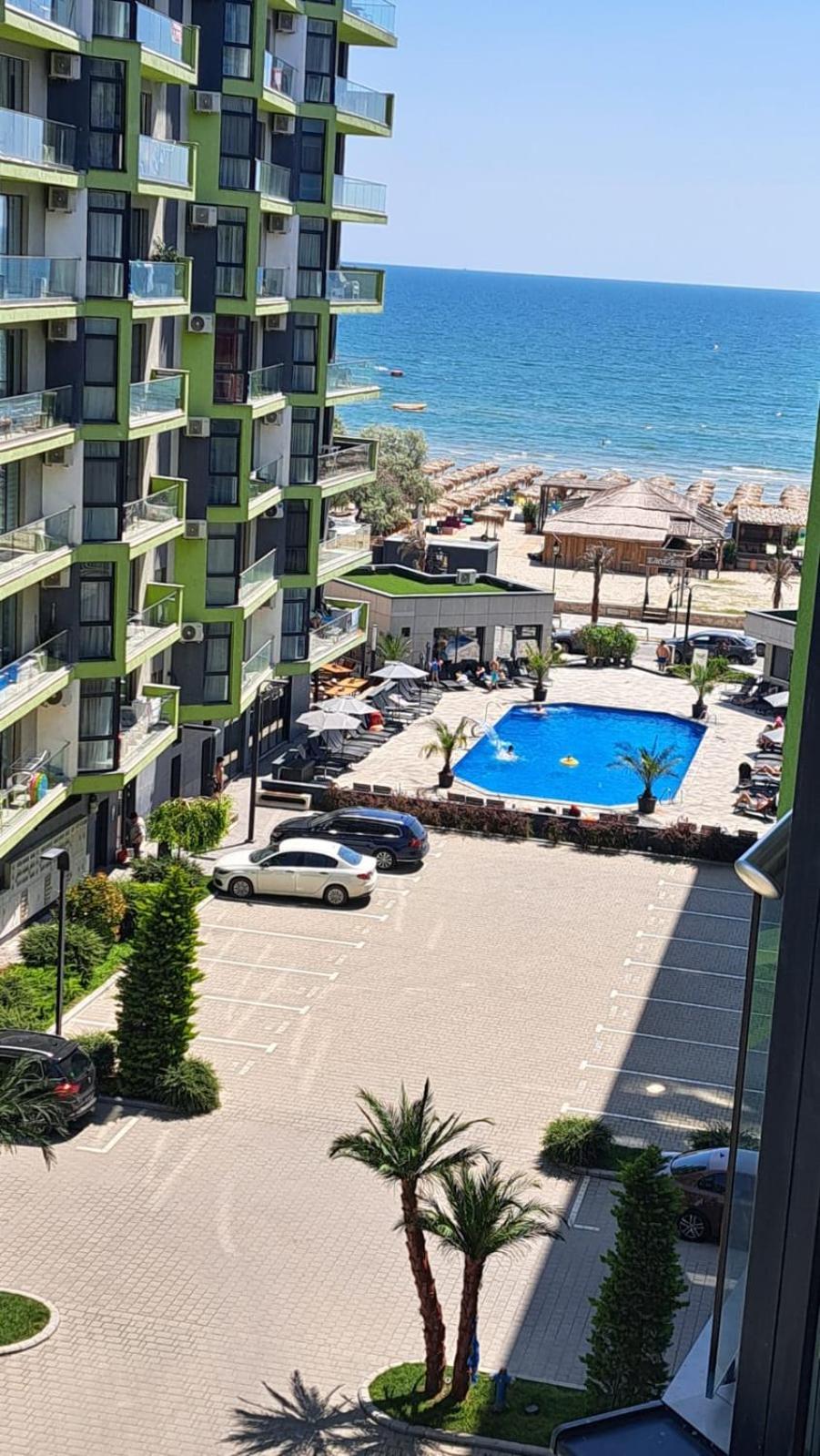 Melissa Pool & Mamaia-nord Apartment *